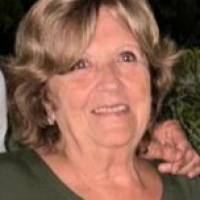   Mujer de 76 años Parque Chas