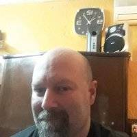   Hombre de 48 años Canelones