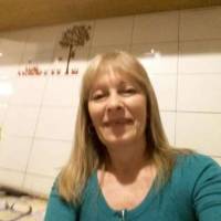   Mujer de 73 años Flores