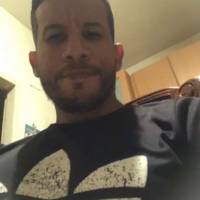   Hombre de 43 años Caracas