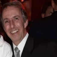   Hombre de 63 años Olivos