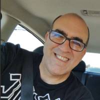   Hombre de 51 años Los Angeles