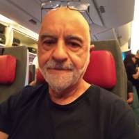   Hombre de 74 años Colegiales