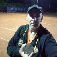   Hombre de 46 años Canelones