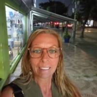   Mujer de 50 años Colonia Del Sacramento