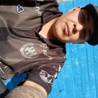   Hombre de 33 años La Boca 