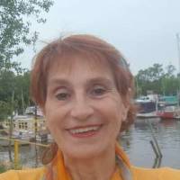   Mujer de 60 años Parque Chacabuco