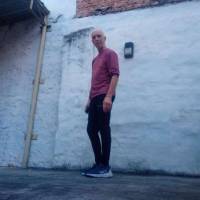   Hombre de 69 años Vicente Lopez