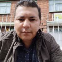   Hombre de 46 años Bogotá