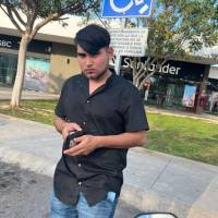   Hombre de 52 años Gustavo Madero