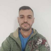   Hombre de 46 años Tres de Febrero