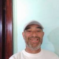   Hombre de 55 años Montevideo