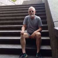   Hombre de 62 años Hurlingham