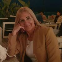   Mujer de 64 años Villa Santa Rita