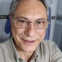   Hombre de 71 años Bahia Blanca
