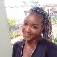   Mujer de 44 años Cuba