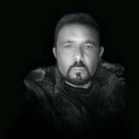   Hombre de 54 años Gustavo Madero