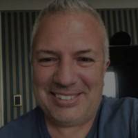   Hombre de 56 años Lomas de Zamora