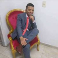   Hombre de 39 años Bogotá