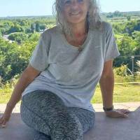   Mujer de 68 años Villa Devoto