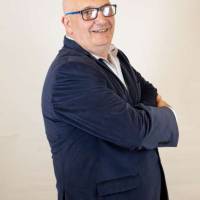   Hombre de 53 años Villa Devoto