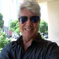   Hombre de 66 años Puerto Madero