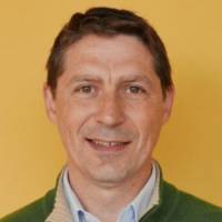   Hombre de 57 años Valencia