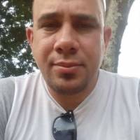   Hombre de 40 años Cali