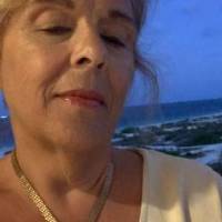   Mujer de 66 años Bernal