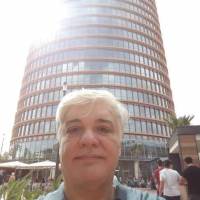   Hombre de 68 años Recoleta