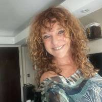   Mujer de 62 años Flores