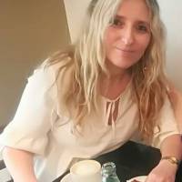   Mujer de 58 años Villa Luro