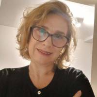   Mujer de 66 años Flores