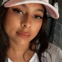   Mujer de 32 años Medellin