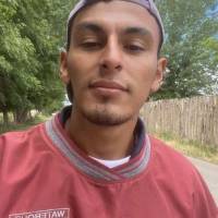   Hombre de 30 años Salta