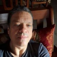   Hombre de 52 años Campana