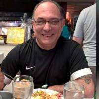   Hombre de 62 años Olivos