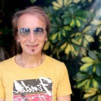   Hombre de 54 años Barracas