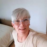   Mujer de 64 años Lanus