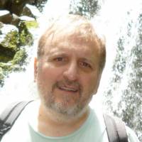   Hombre de 64 años Nuñez