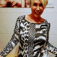   Mujer de 67 años Flores