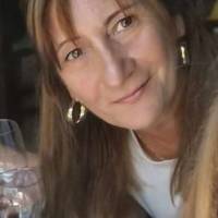   Mujer de 60 años 25 de Mayo