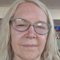   Mujer de 64 años Bahia Blanca