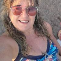   Mujer de 60 años Embalse