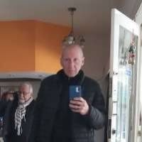   Hombre de 55 años Boedo