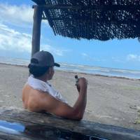   Hombre de 35 años Costa Rica