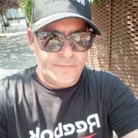   Hombre de 46 años Badalona 