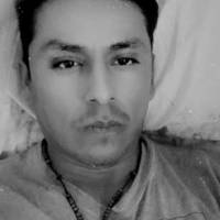   Hombre de 46 años Villa Lugano