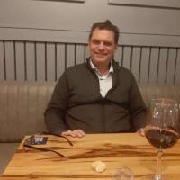   Hombre de 63 años Congreso