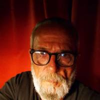   Hombre de 68 años Villa Elisa